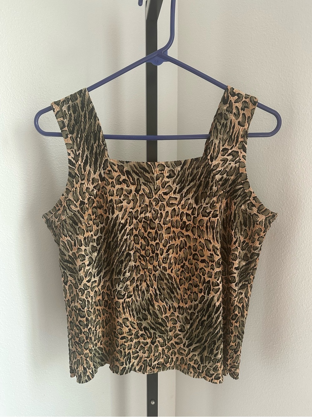 Pleat pleat by Rafael medium top